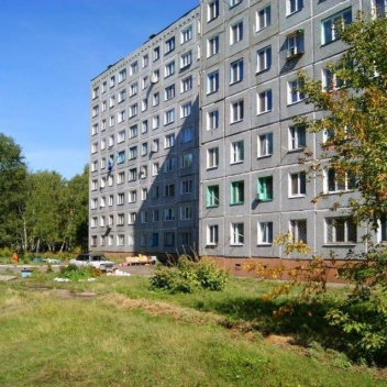 ул Молодежная 3-я, 75